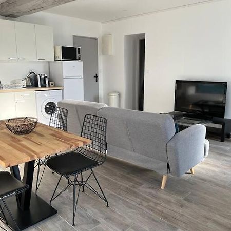 Appartement Centre De Guécélard מראה חיצוני תמונה