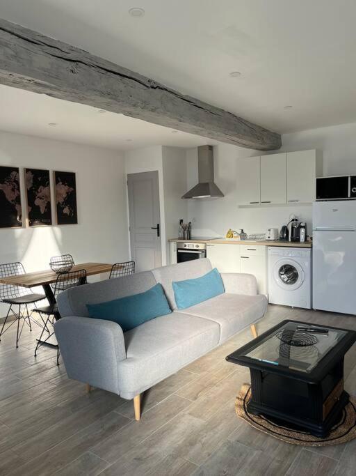 Appartement Centre De Guécélard מראה חיצוני תמונה